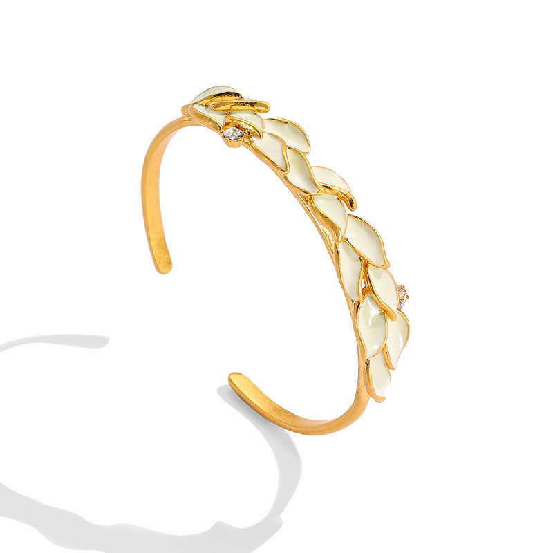 Leaf Shape Zircon Elegant Enamel Bangle Bracelet2